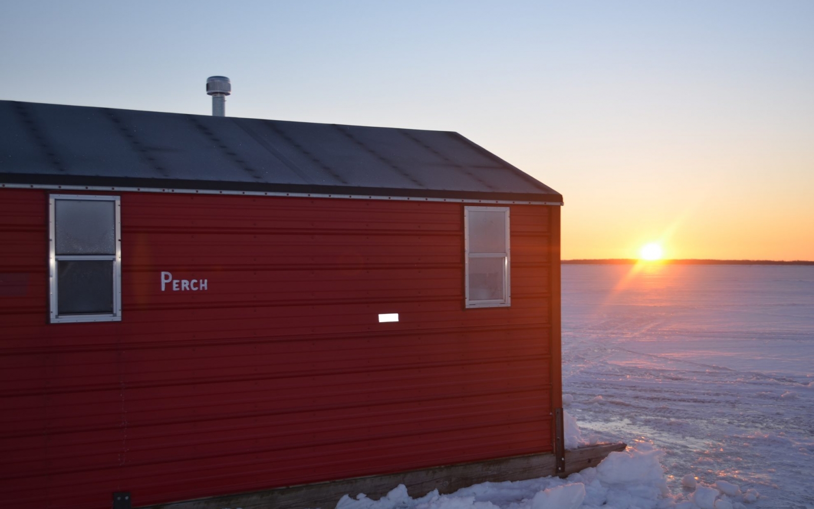 Ice Fishing Arnesen's Rocky Point Lodge Fishing Resort